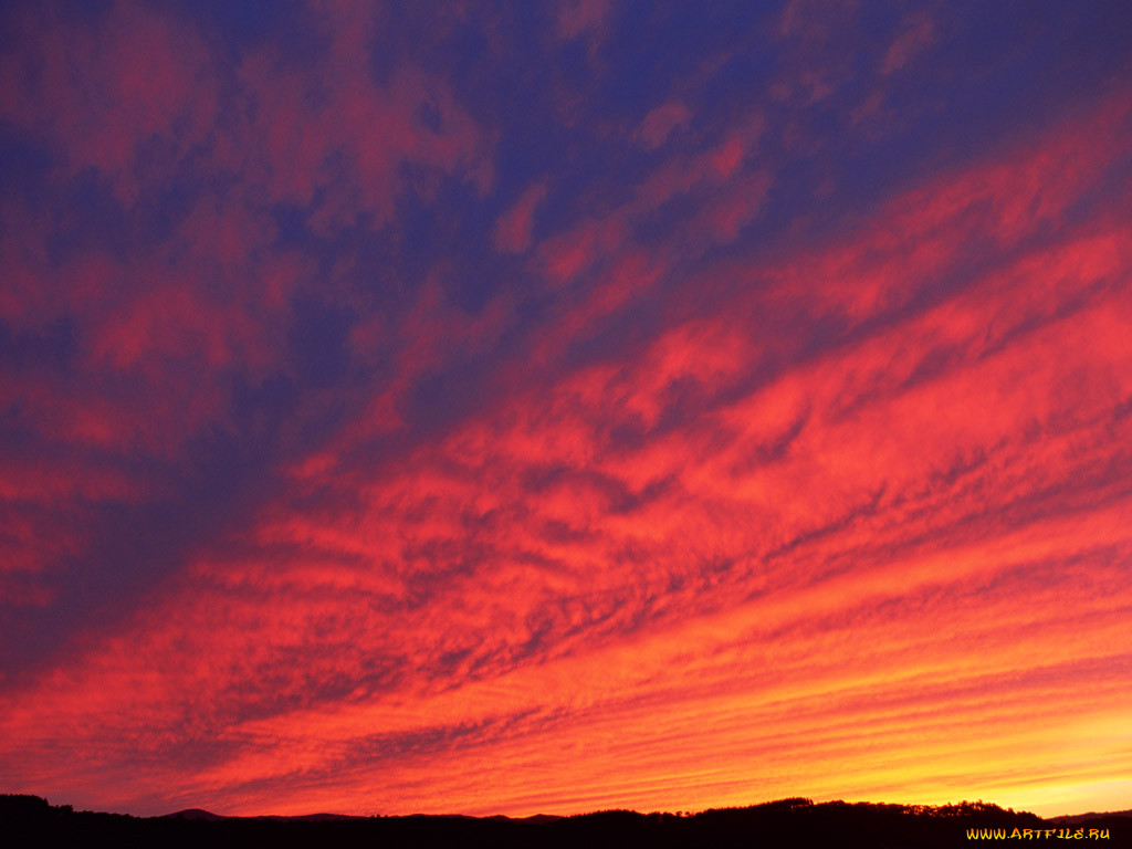 Glowing sky. Раскаленное небо